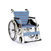鱼跃轮椅车4000A型 航空铝材 靠背角度可调